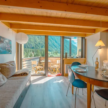 Apartment Grand Roc - Campanules 412 - Happy Chamonix